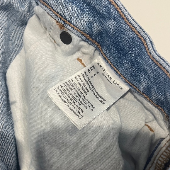 American Eagle Outfitters Light Blue Distressed Jean Shorts - Picture 3 of 3